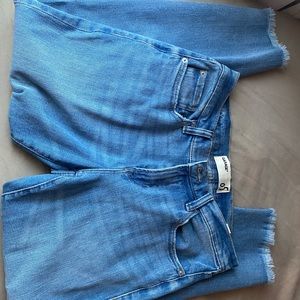 garage boyfriend / mom jeans